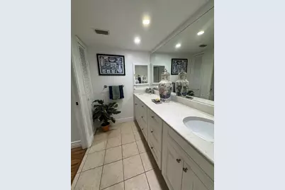 3062 Eastland Boulevard #205, Clearwater, FL 33761 - Photo 5