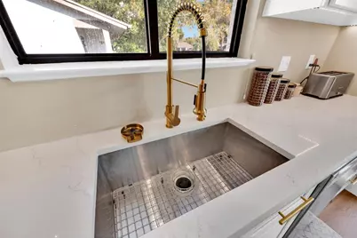 511 Longfellow Court #D, Safety Harbor, FL 34695 - Photo 9