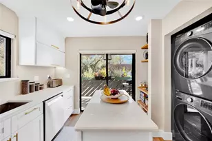 511 Longfellow Ct, Safety Harbor, FL 34695 - Photo 7