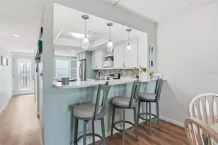 11901 Lagoon Ln, Treasure Island, FL 33706 - Photo 17