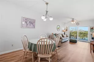 11901 Lagoon Ln, Treasure Island, FL 33706 - Photo 17