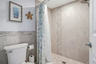 11901 Lagoon Ln, Treasure Island, FL 33706 - Photo 37