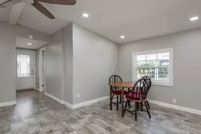 108 Dolphin Drive E, Oldsmar, FL 34677 - Photo 11