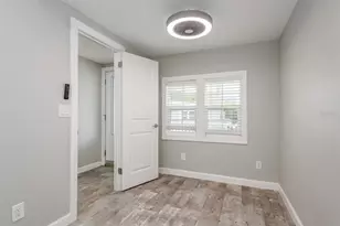 108 Dolphin Dr E, Oldsmar, FL 34677 - Photo 21