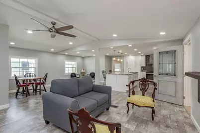 108 Dolphin Drive E, Oldsmar, FL 34677 - Photo 9