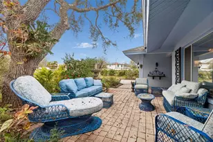 606 Grovewood Ln, Largo, FL 33770 - Photo 5