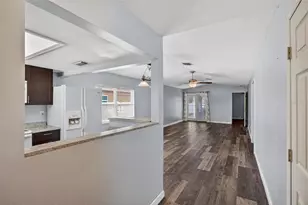 7014 73rd St N, Pinellas Park, FL 33781 - Photo 3