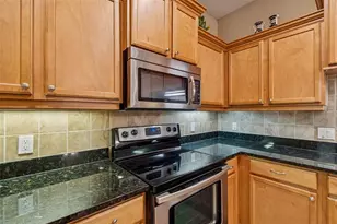 4813 Michelle Ln, Palm Harbor, FL 34684 - Photo 15