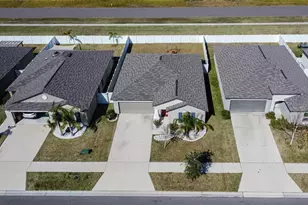 11210 Kelly Green Ave, Wimauma, FL 33598 - Photo 17