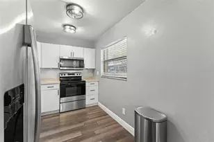 3034 Eastland Blvd, Clearwater, FL 33761 - Photo 11