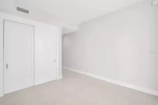 275 1st Ave S, Saint Petersburg, FL 33701 - Photo 33