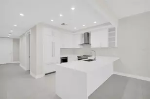 275 1st Ave S, Saint Petersburg, FL 33701 - Photo 11