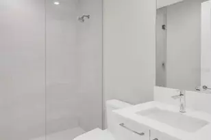 275 1st Ave S, Saint Petersburg, FL 33701 - Photo 29