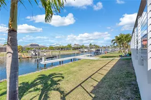 5305 Wishing Arch Dr, Apollo Beach, FL 33572 - Photo 41