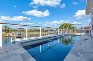 5305 Wishing Arch Dr, Apollo Beach, FL 33572 - Photo 1