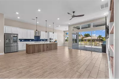 5305 Wishing Arch Drive, Apollo Beach, FL 33572 - Photo 9