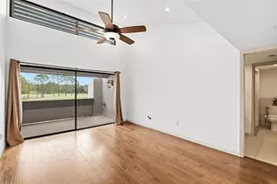 13629 Twin Lakes Ln, Tampa, FL 33618 - Photo 17