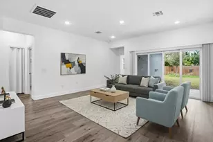 1535 13th St S, Saint Petersburg, FL 33705 - Photo 3