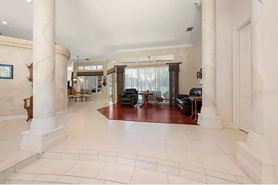 7890 134th Street, Seminole, FL 33776 - Photo 11