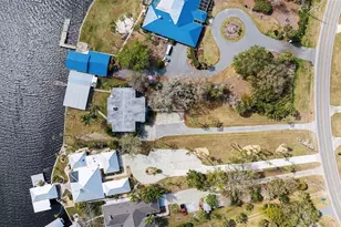 10684 W Halls River Rd, Homosassa, FL 34448 - Photo 31