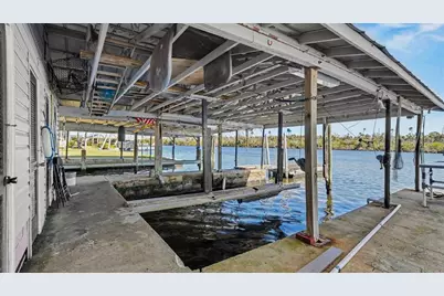10684 W Halls River Road #2, Homosassa, FL 34448 - Photo 29