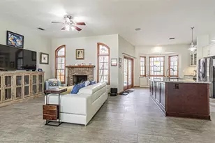 12211 Count Pl, Thonotosassa, FL 33592 - Photo 13