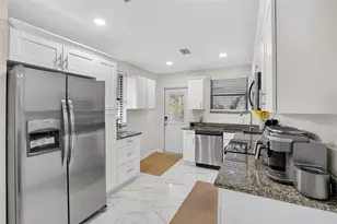 12308 N 53rd St, Temple Terrace, FL 33617 - Photo 11