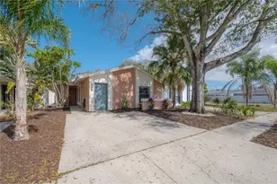 4709 Glenaire Ct, Tampa, FL 33624 - Photo 1