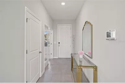 6199 Wandering Willow Drive, Wesley Chapel, FL 33545 - Photo 7