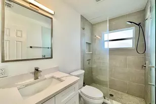 1101 46th St N, Saint Petersburg, FL 33713 - Photo 17