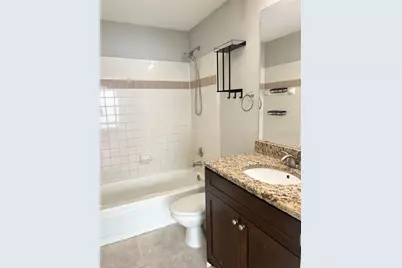 10200 Gandy Boulevard N #402, Saint Petersburg, FL 33702 - Photo 5