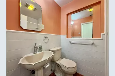 3025 50th Street S, Gulfport, FL 33707 - Photo 23