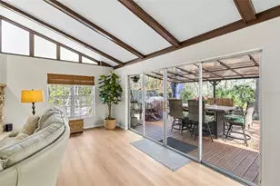 6906 Valrie Ln, Riverview, FL 33569 - Photo 15