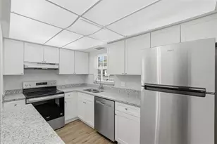 1151 85th Ave N, Saint Petersburg, FL 33702 - Photo 7