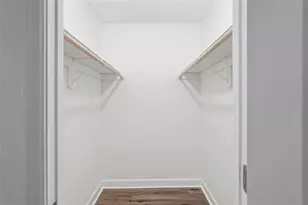 1151 85th Ave N, Saint Petersburg, FL 33702 - Photo 13