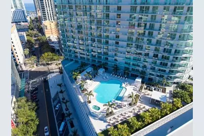 400 Central Avenue #2405, Saint Petersburg, FL 33701 - Photo 1