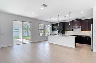 27387 Cayenne Ln, Wesley Chapel, FL 33544 - Photo 15