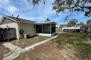 7808 Osteen Rd, New Port Richey, FL 34653 - Photo 3