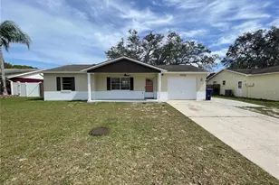 7808 Osteen Rd, New Port Richey, FL 34653 - Photo 1