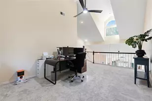 3277 Montrose Cir, Palm Harbor, FL 34684 - Photo 23