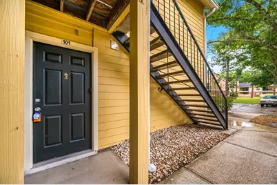 8630 Mallard Reserve Drive #101, Tampa, FL 33614 - Photo 3