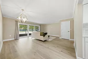 2497 Heron Terrace, Clearwater, FL 33762 - Photo 9