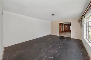 511 E Adalee St, Tampa, FL 33603 - Photo 11