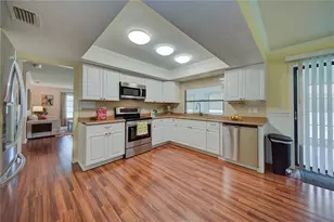 3001 Vivienda Blvd, Bradenton, FL 34207 - Photo 21