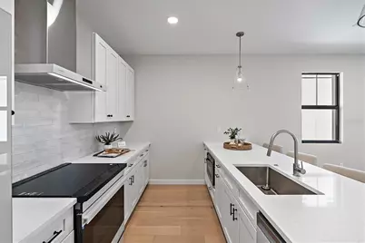 427 11th Avenue S, Saint Petersburg, FL 33701 - Photo 11