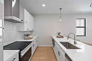 427 11th Ave S, Saint Petersburg, FL 33701 - Photo 11