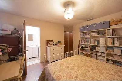 726 Fairmont Drive, Brandon, FL 33511 - Photo 9