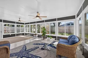 1605 Amberlea Dr N, Dunedin, FL 34698 - Photo 3