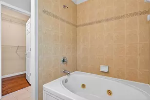 12618 Weston Dr, Tampa, FL 33626 - Photo 27