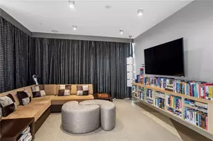 175 1st St S, Saint Petersburg, FL 33701 - Photo 43